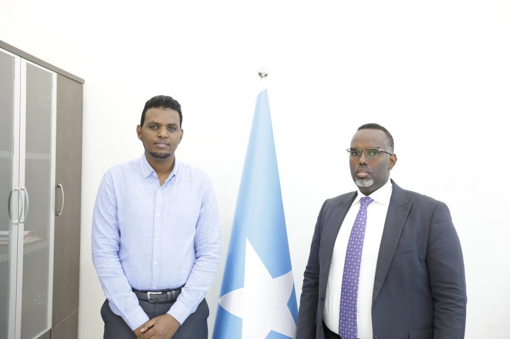 Dubo with Somali Ambassador Canada 1